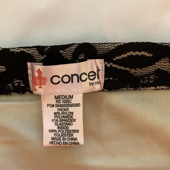 mini skirt - Picture 2 of 2